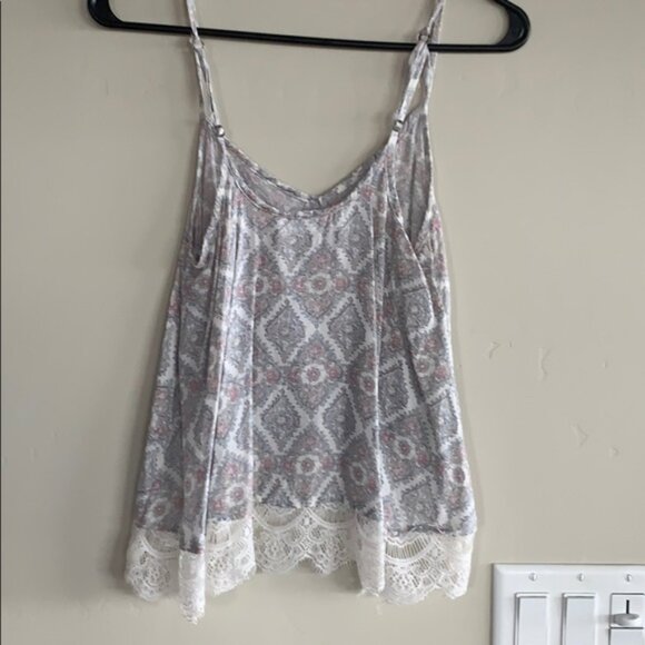 Tank top - Picture 2 of 3